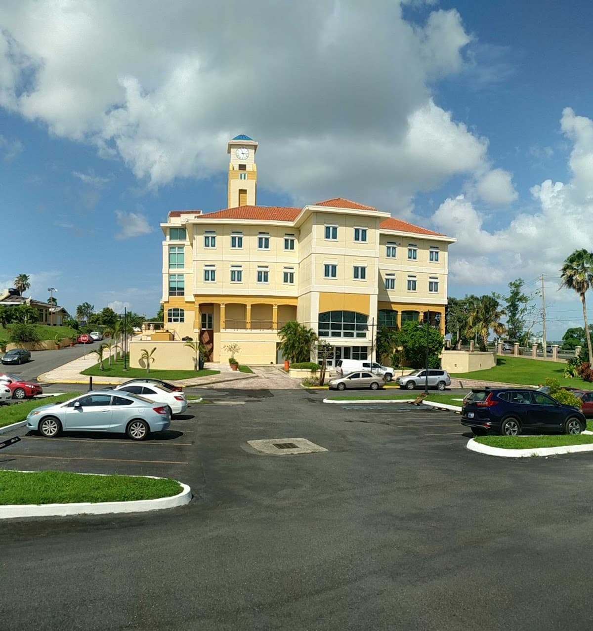 Caribbean University-Bayamon campus