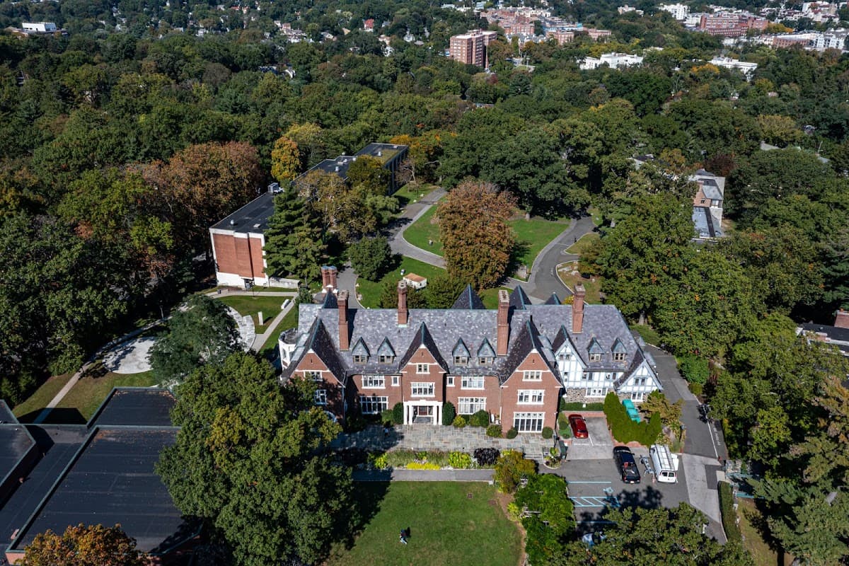 Sarah Lawrence College campus