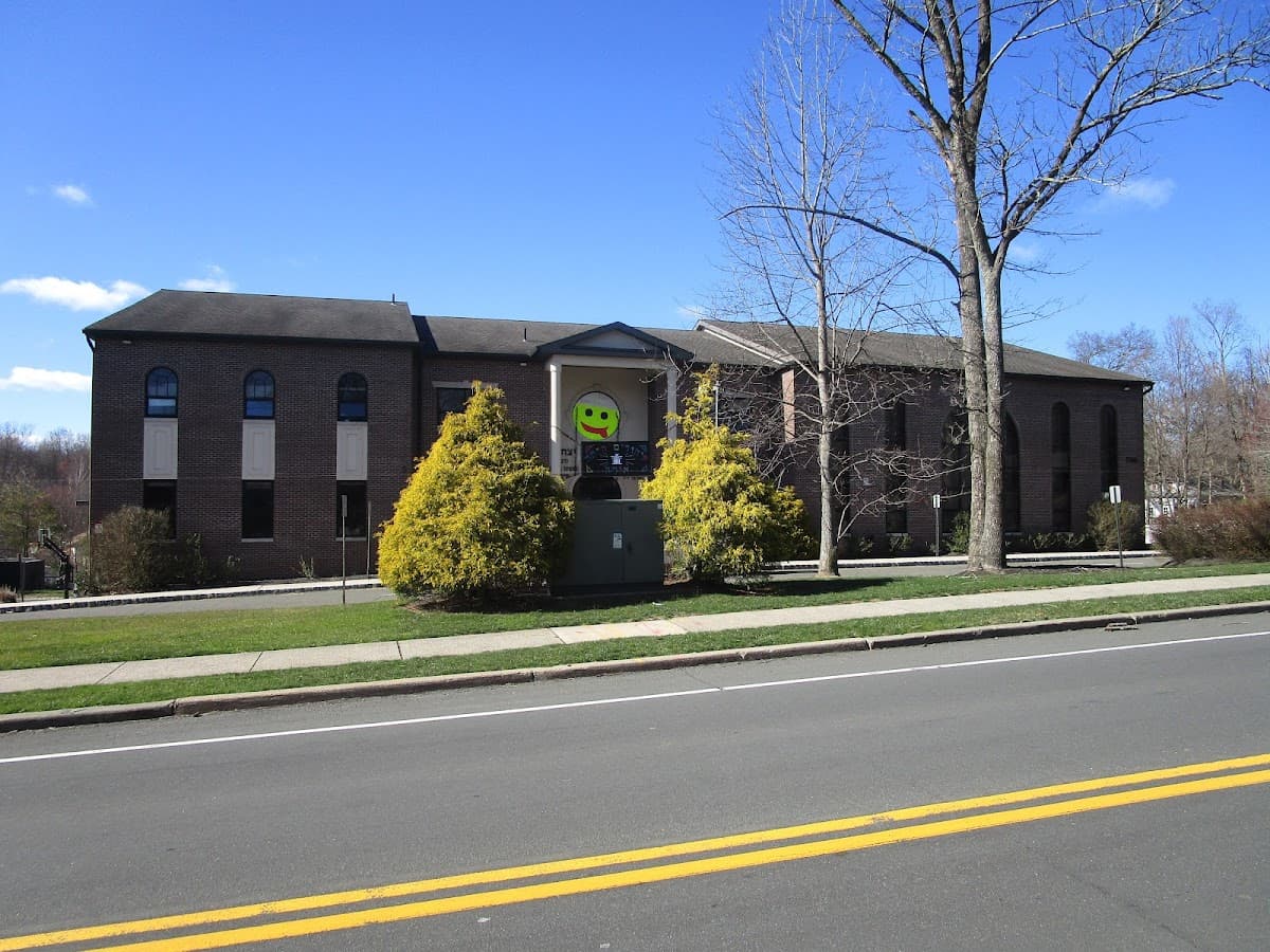 Ohel Margulia Seminary campus