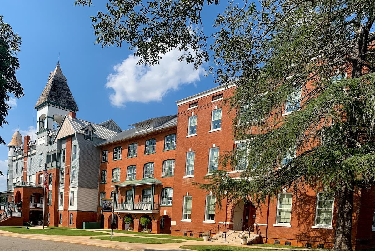 Andrew College campus