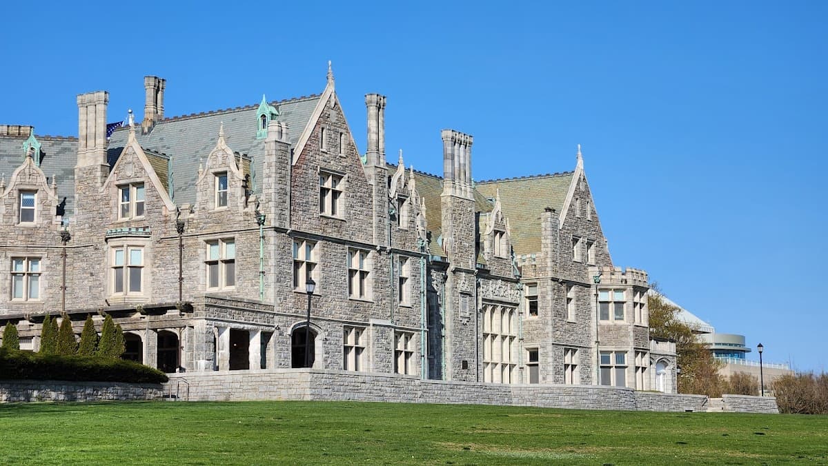 University of Connecticut-Avery Point campus