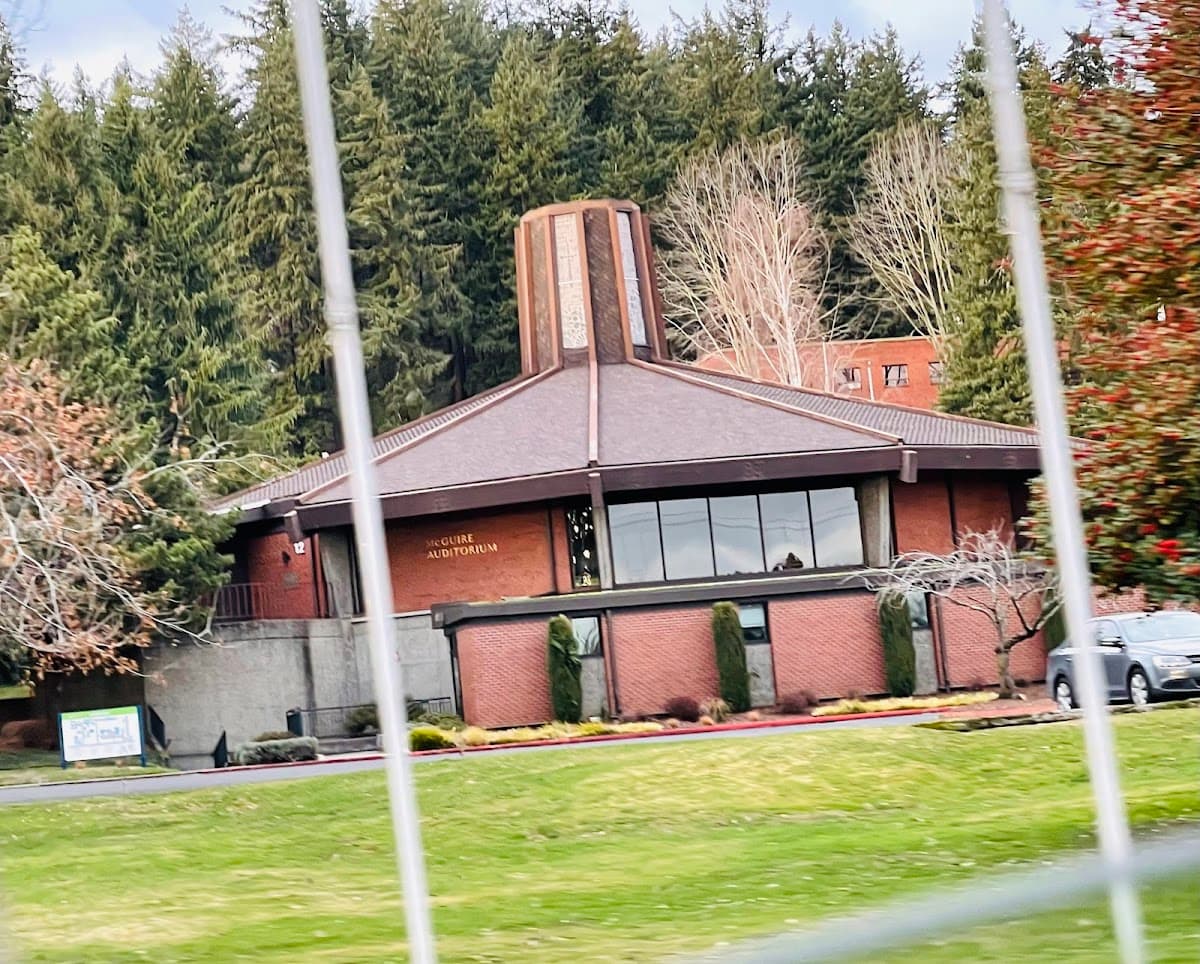 Warner Pacific University campus