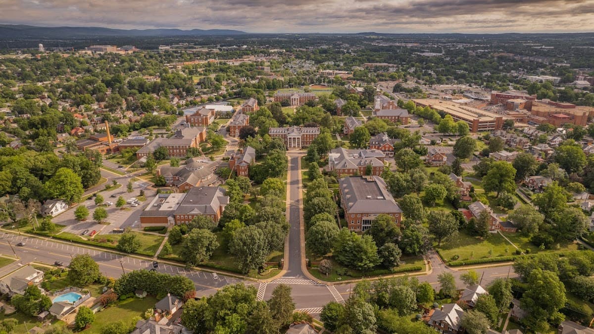 Hood College campus
