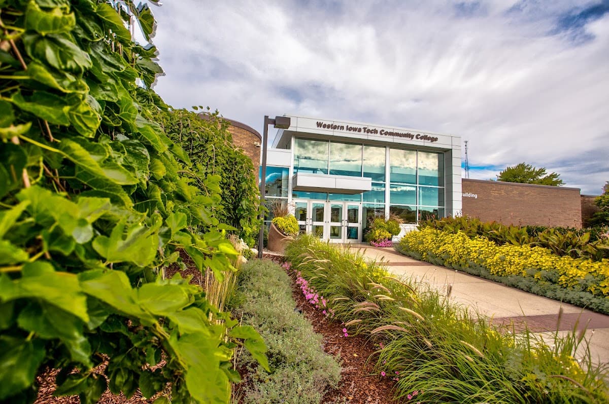 Western Iowa Tech Community College campus