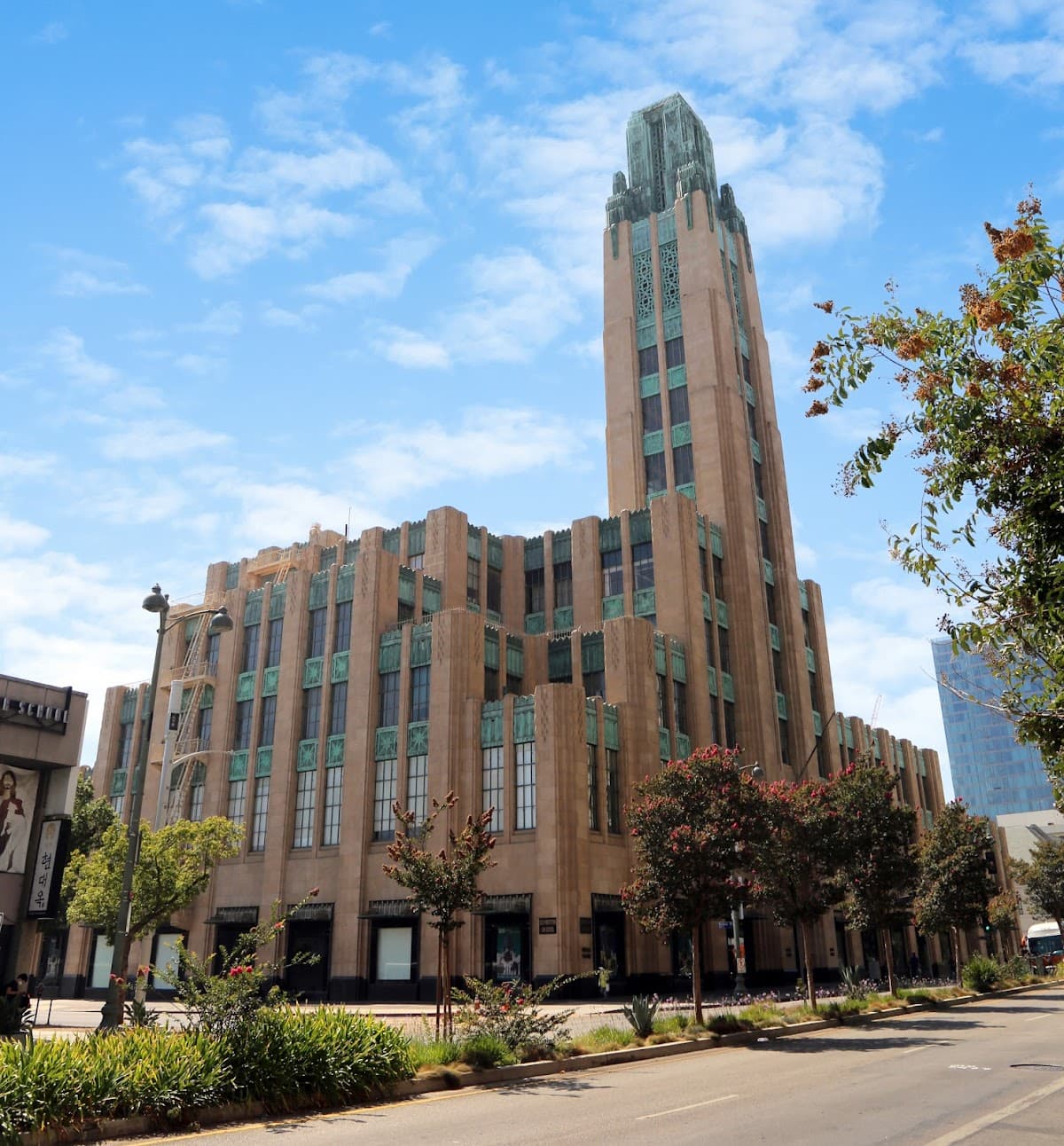 Southwestern Law School campus
